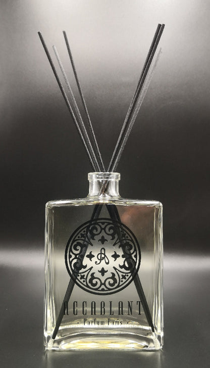 NÉGLIGÉ NOIRE | LIQUIRIZIA